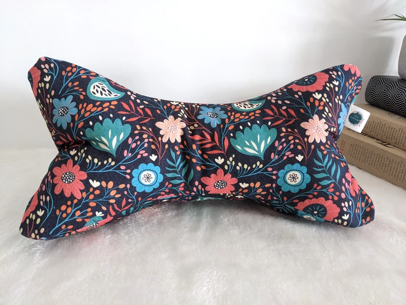 Os de lecture - Confort et support de lecture - Coton BIO - Motifs fleurs oiseaux style scandinave SVEN