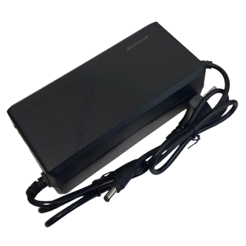 Chargeur 67.2V 3A pour vélos électriques 60V 5.5x2.1mm