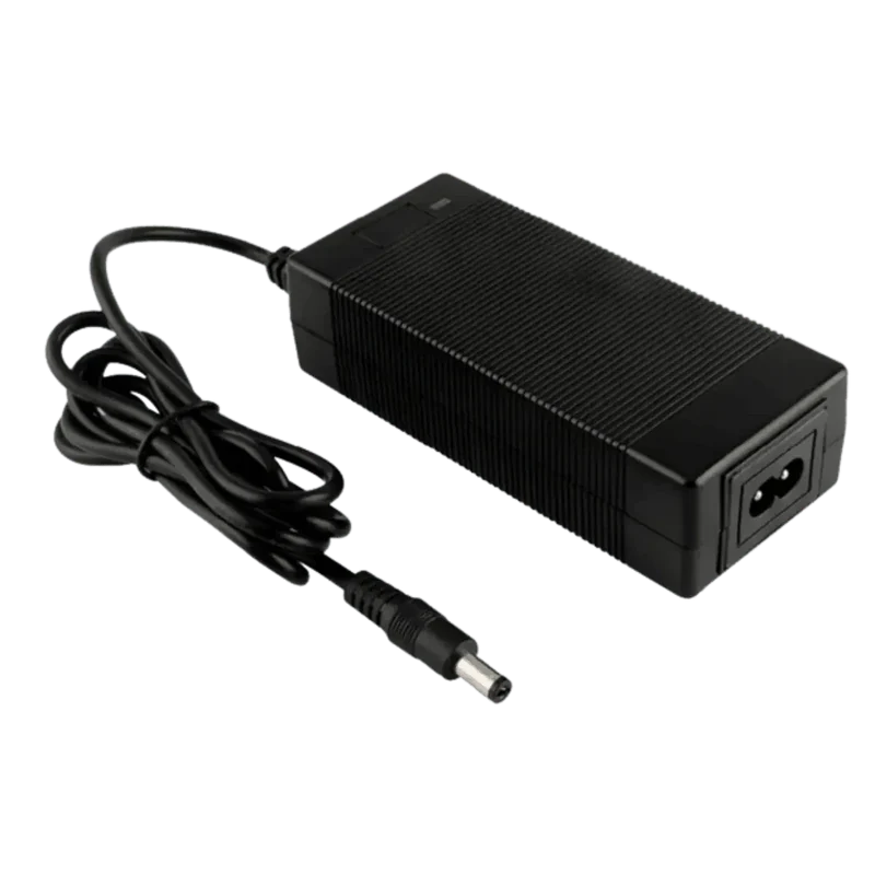 Chargeur de batterie Lithium 50.4V 1.5A sortie 5.5 x 2.1mm