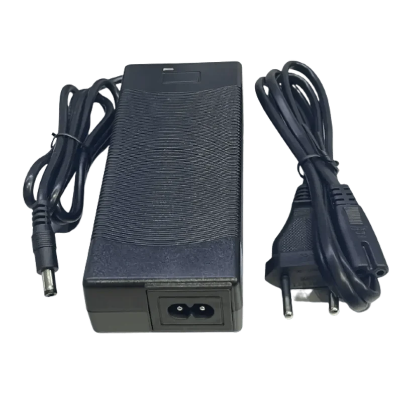 Chargeur Lithium 12.6V 5A