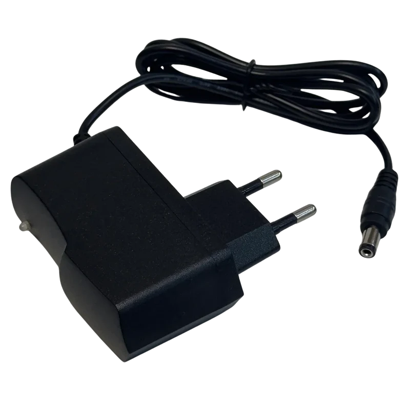 Chargeur 12.6V 1A pour batterie Li-ion 3S – DC 5.5x2.1mm