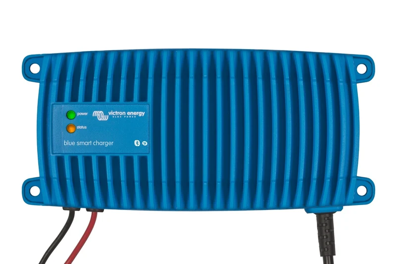 Victron Energy Blue Smart IP67 Charger 24/12(1+si) 230V CEE 7/7